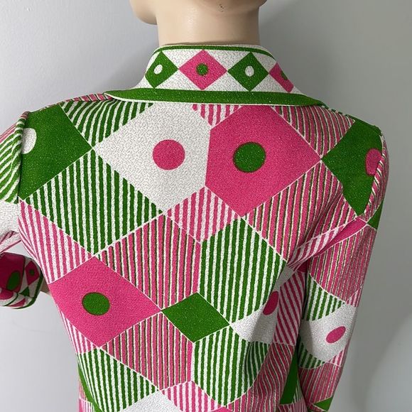 Vintage 1970s Abstract Polyester Button Front Top - Picture 14 of 16